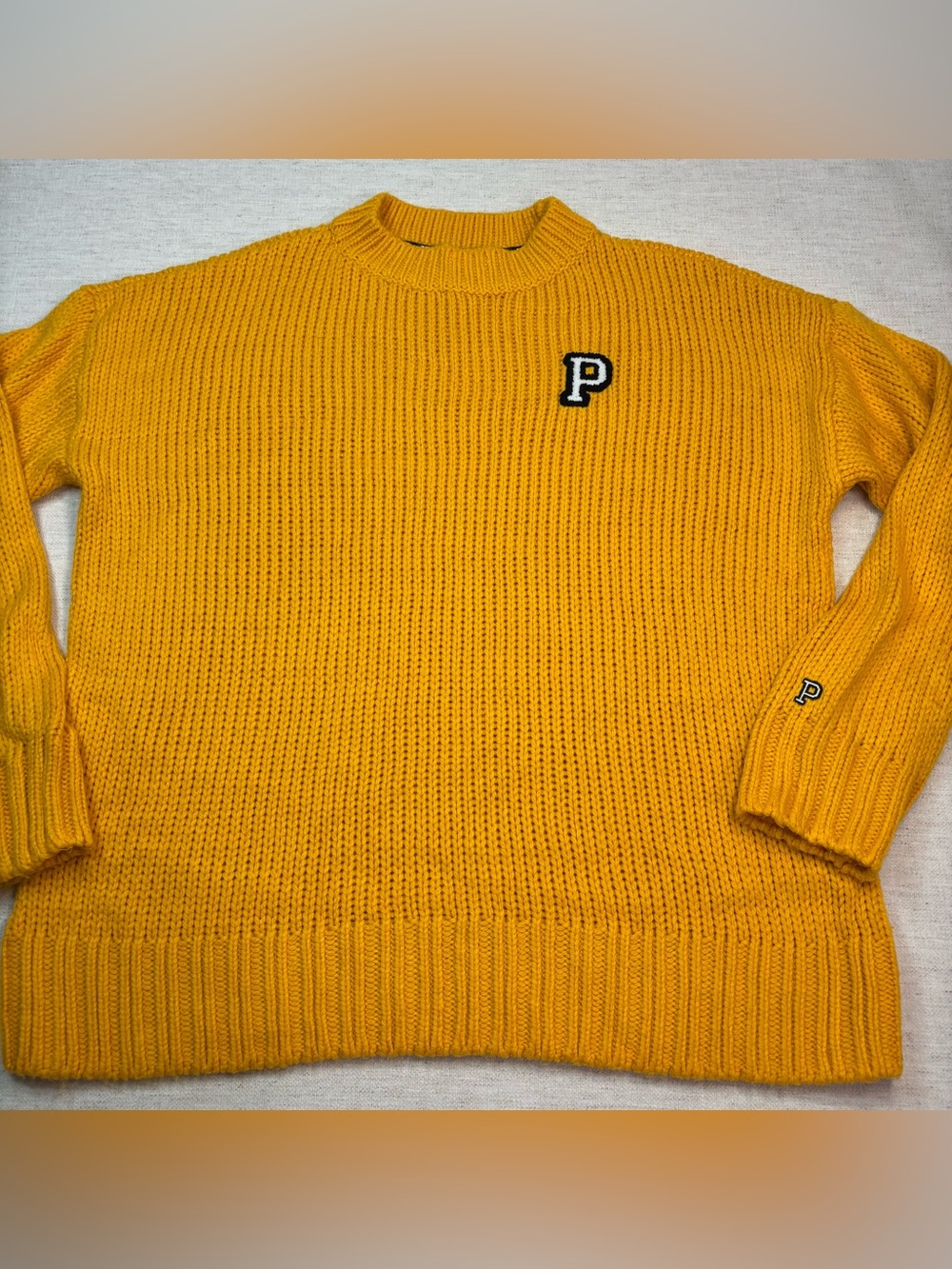 PINK Victoria's Secret women size S Yellow Knit Crewneck Sweater with 'P' Patch
